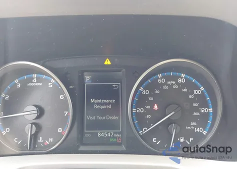 2018 Toyota Rav4 Xle from USA, damaged, VIN 2T3RFREVXJW749741